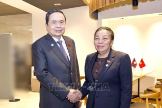  Leaders of Vietnamese, Lao legislatures meet on WCSP 6 sidelines in Geneva 